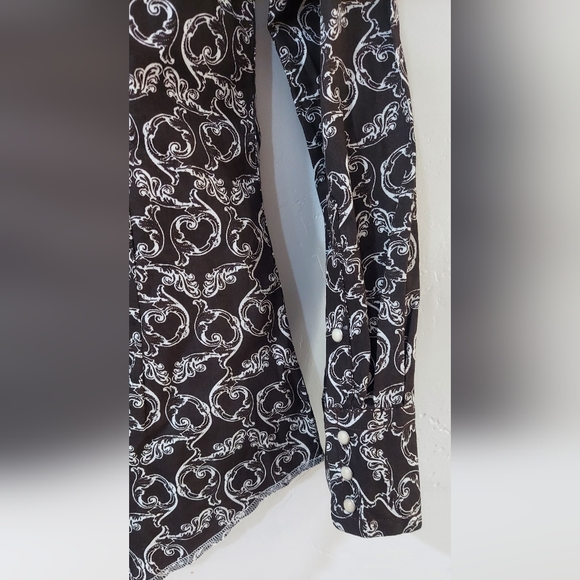 Ariat Brown And White Long Sleeve Womens Size Small - Picture 7 of 7